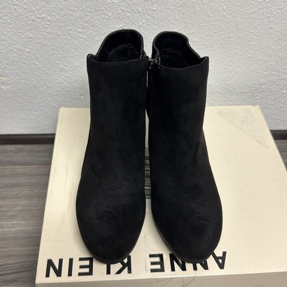 Anne Klein Rina Stacked Heel Dress Booties / Water Resistant - Picture 4 of 6